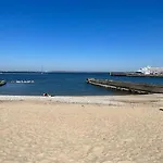 Chic Duplex Near Sea And Old Town In Aria *