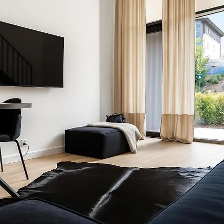 Chic Duplex Near Sea And Old Town In Aria Korter