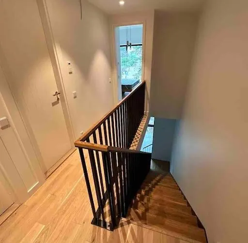 Chic Duplex Near Sea And Old Town In Aria דירה טאלין